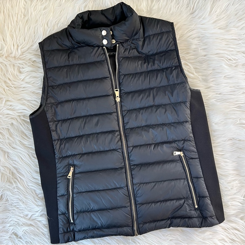 {Zara} Down Jacket Black Vest - Large